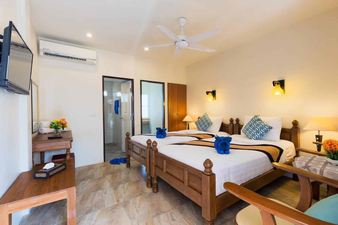 Batic House By Sharaya Hotel Karon Luaran gambar